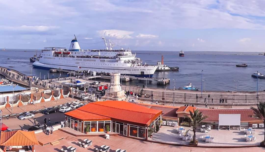 Resta Port Said Hotel ภายนอก รูปภาพ
