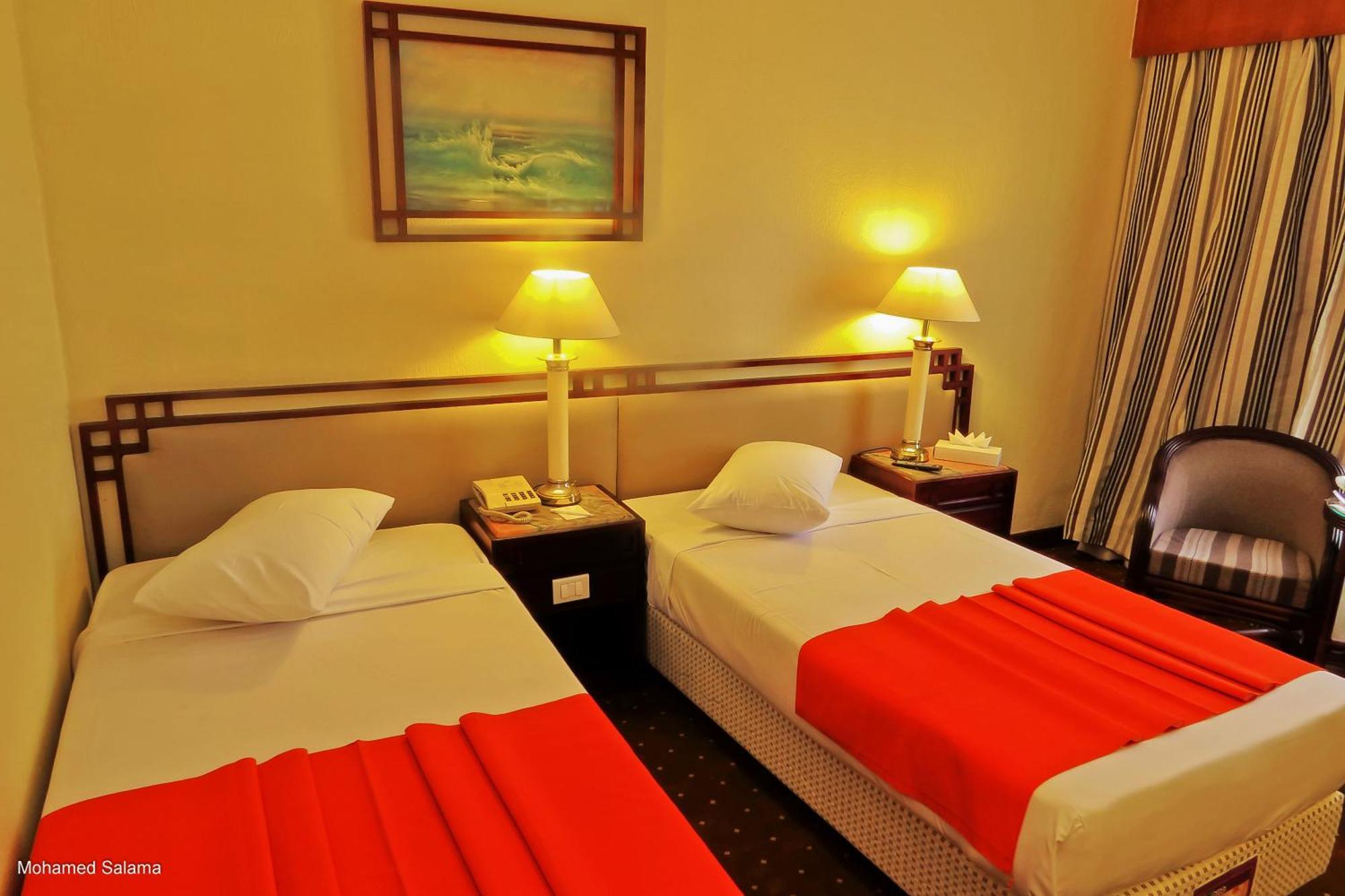 Resta Port Said Hotel ภายนอก รูปภาพ