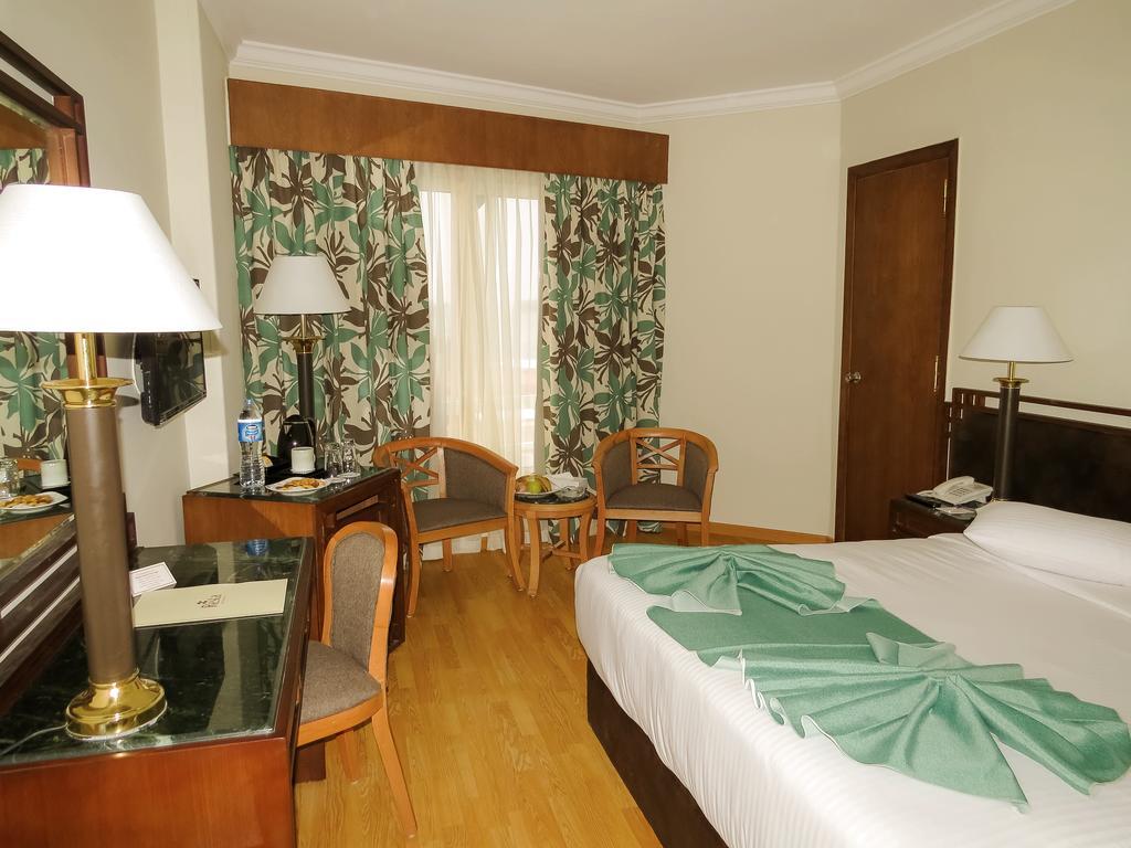 Resta Port Said Hotel ภายนอก รูปภาพ